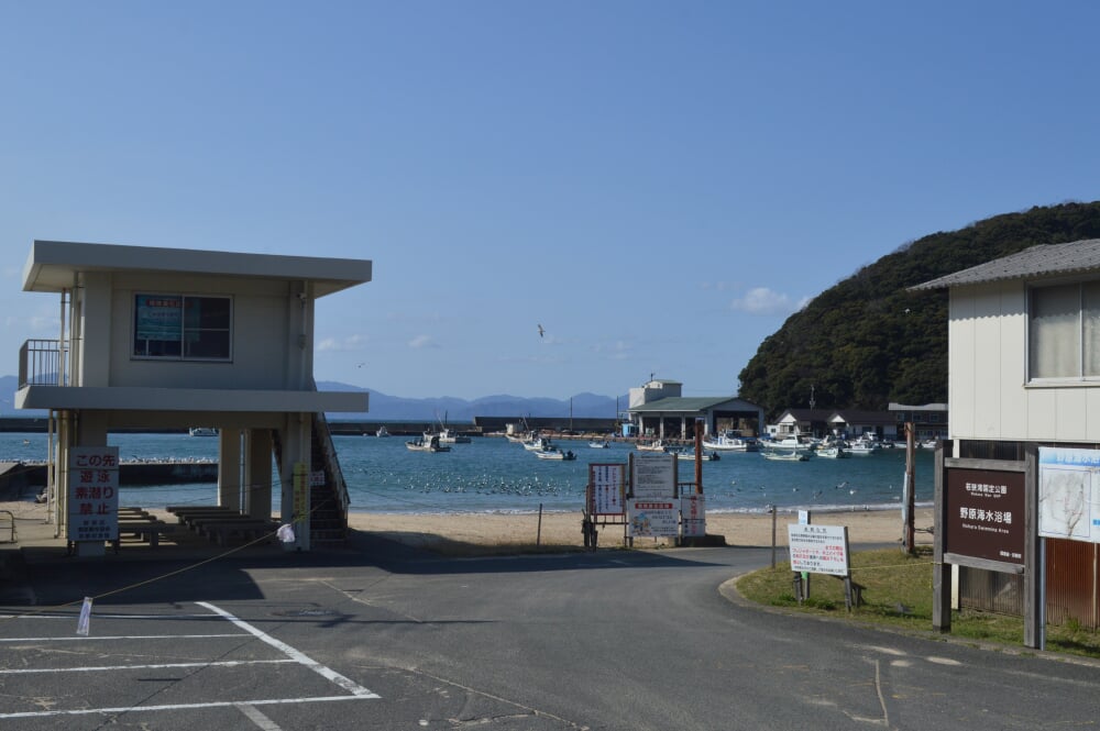 野原海水浴場の写真 ©Asturio(CC BY-SA 4.0)