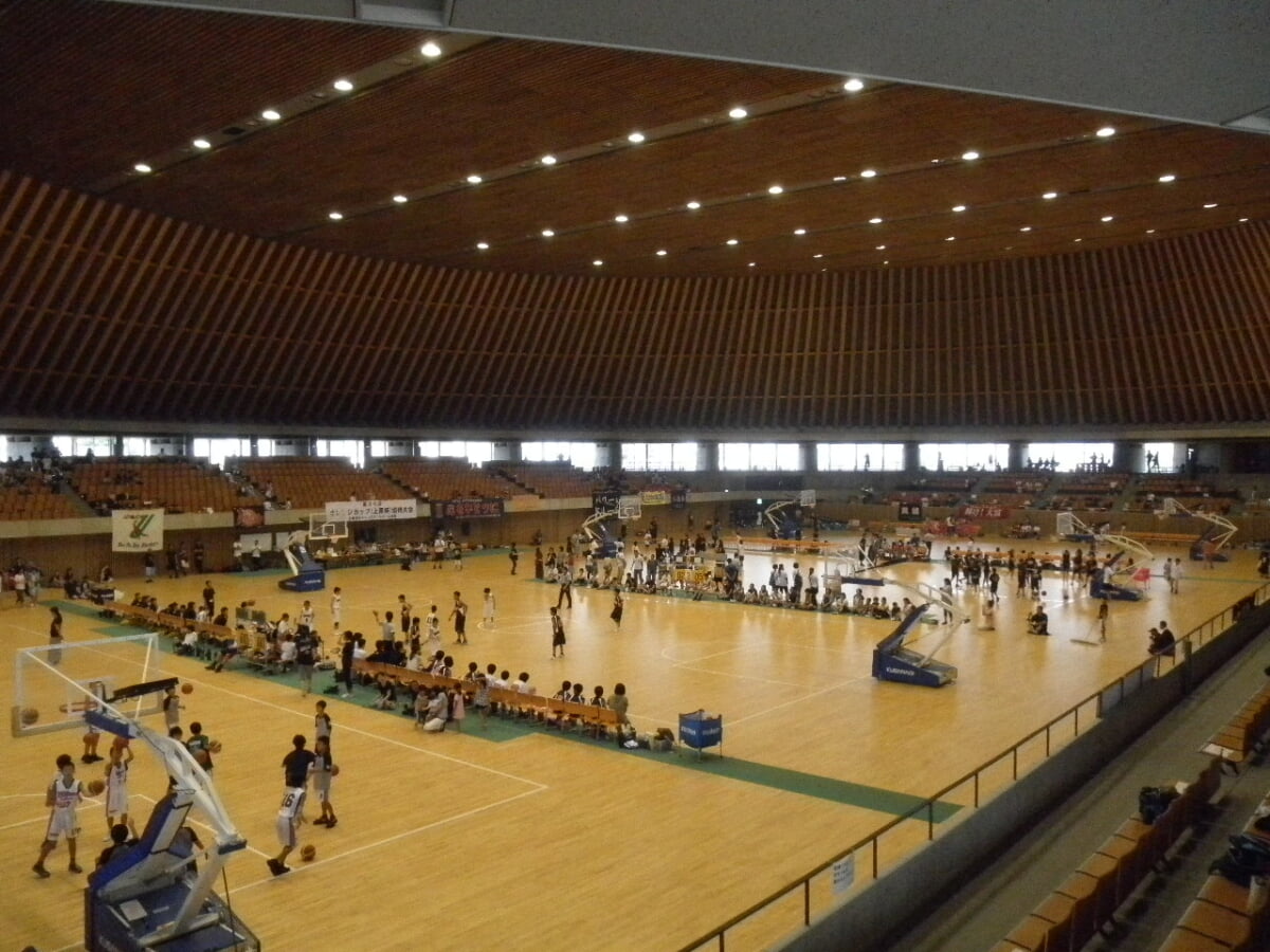 静岡県草薙総合運動場の写真 ©Chiba(CC BY-SA 4.0)