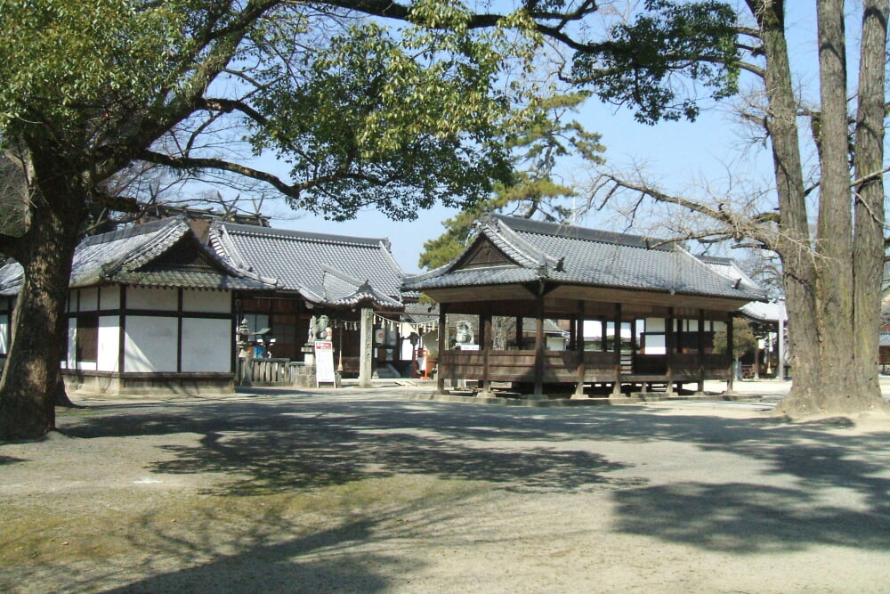 素盞嗚神社の写真 ©Carpkazu(CC BY-SA 3.0)