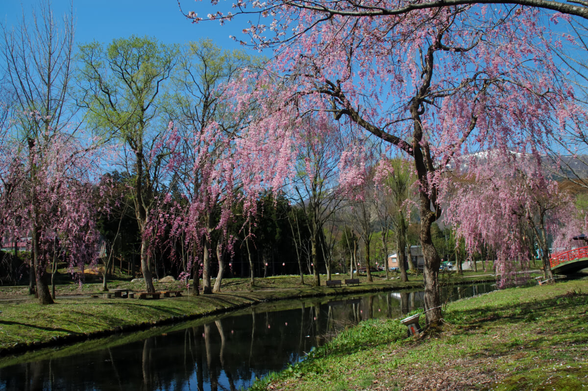 湯沢中央公園の写真 ©Kropsoq(CC BY-SA 3.0)