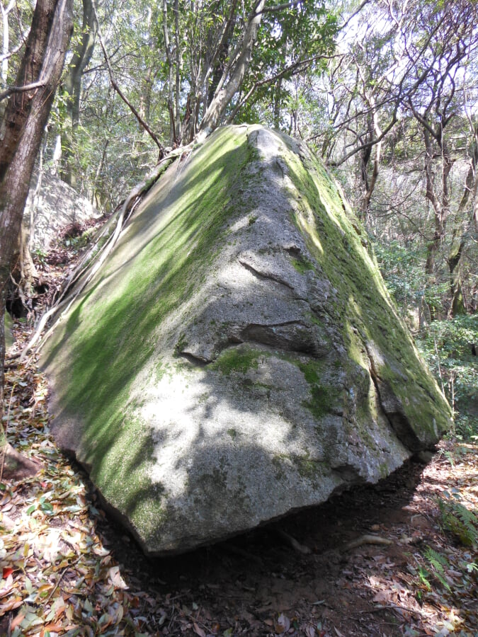 肥前大和巨石パークの写真 ©Pekachu(CC BY-SA 4.0)