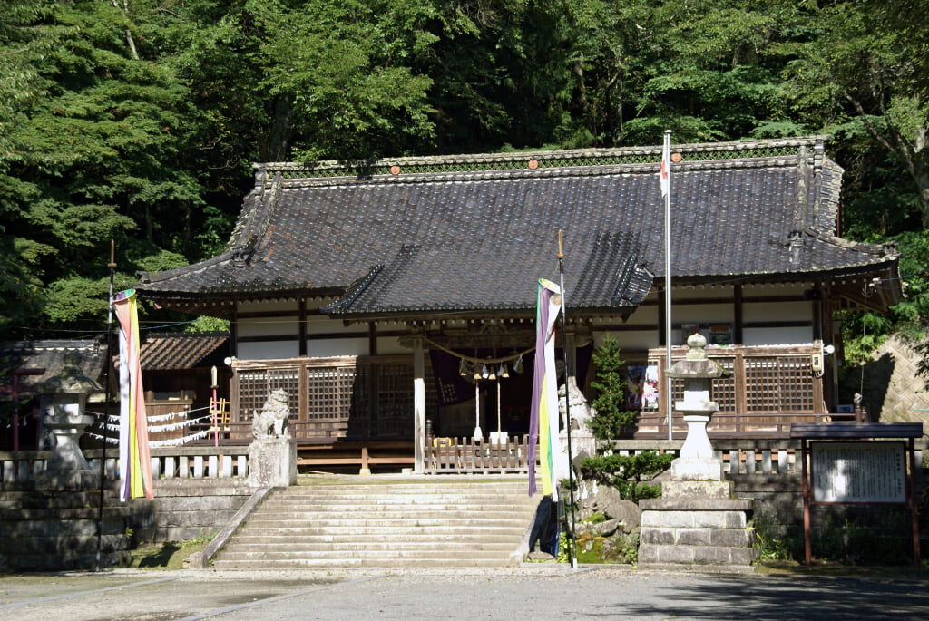 南部神社の写真 ©663highland(CC-BY-SA-3.0)