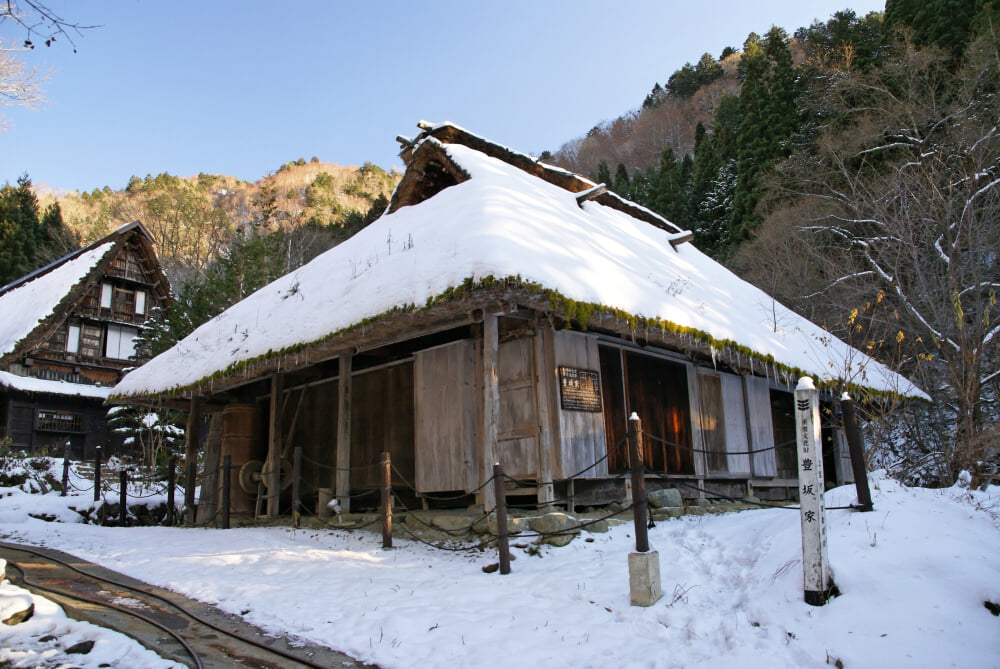 平湯民俗館の写真 ©663highland(CC-BY-SA-3.0)