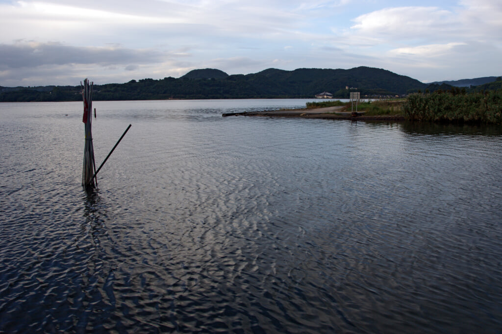 東郷湖の写真 ©663highland(CC-BY-SA-3.0)