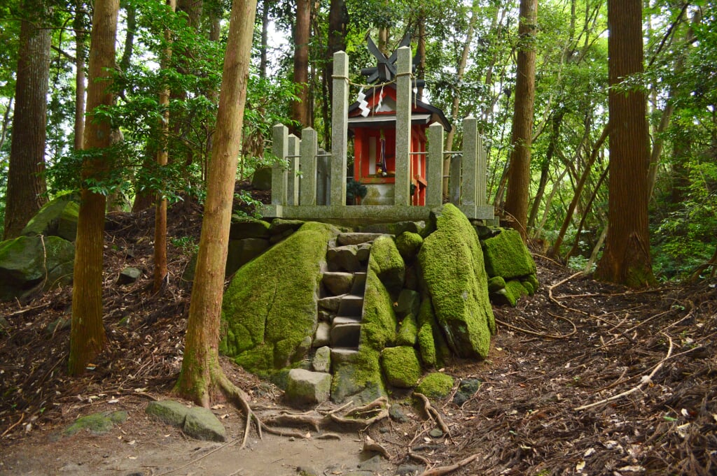 天の岩戸の写真 ©Saigen(CC0)