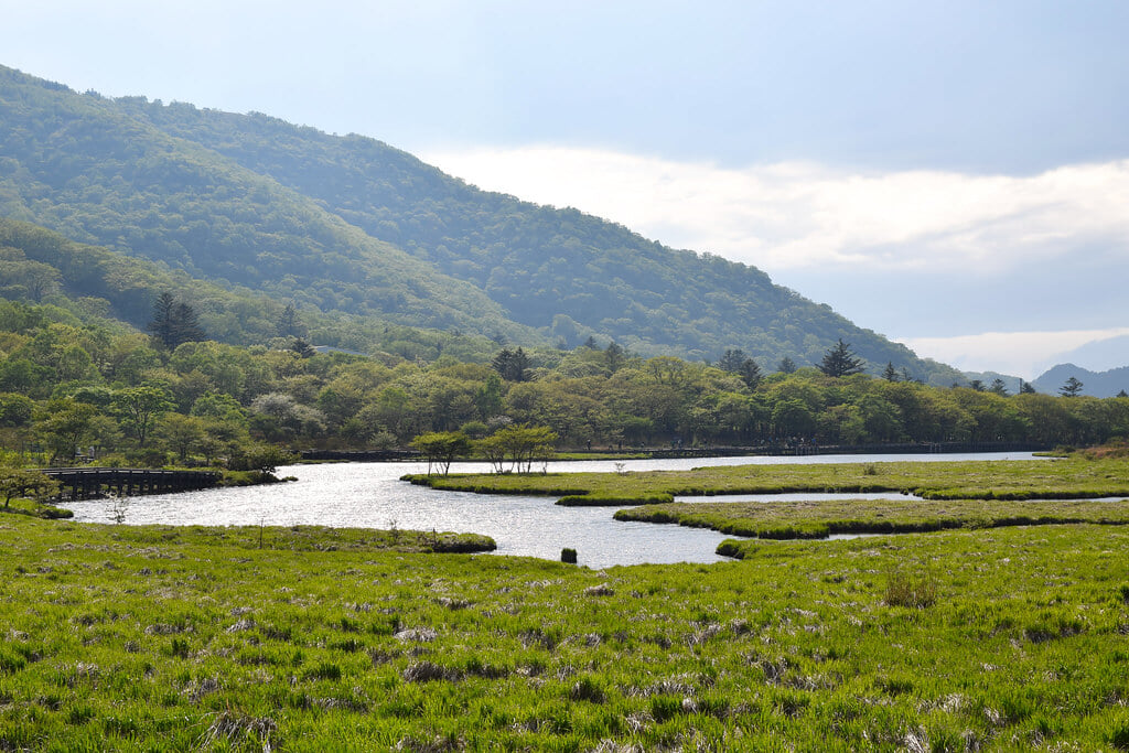 覚満淵の写真 ©雷太(CC BY 2.0)