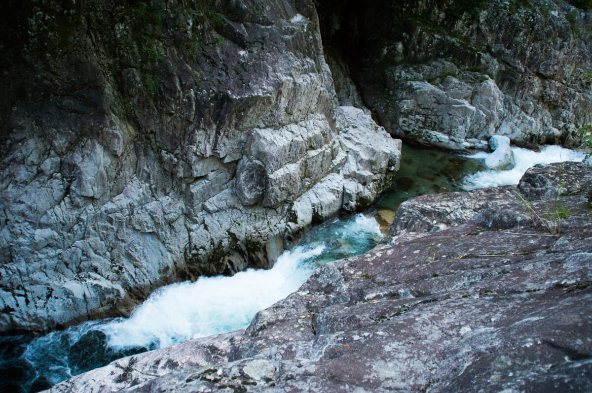 三段峡の写真 ©Nobuyuki Kondo(CC BY 2.0)