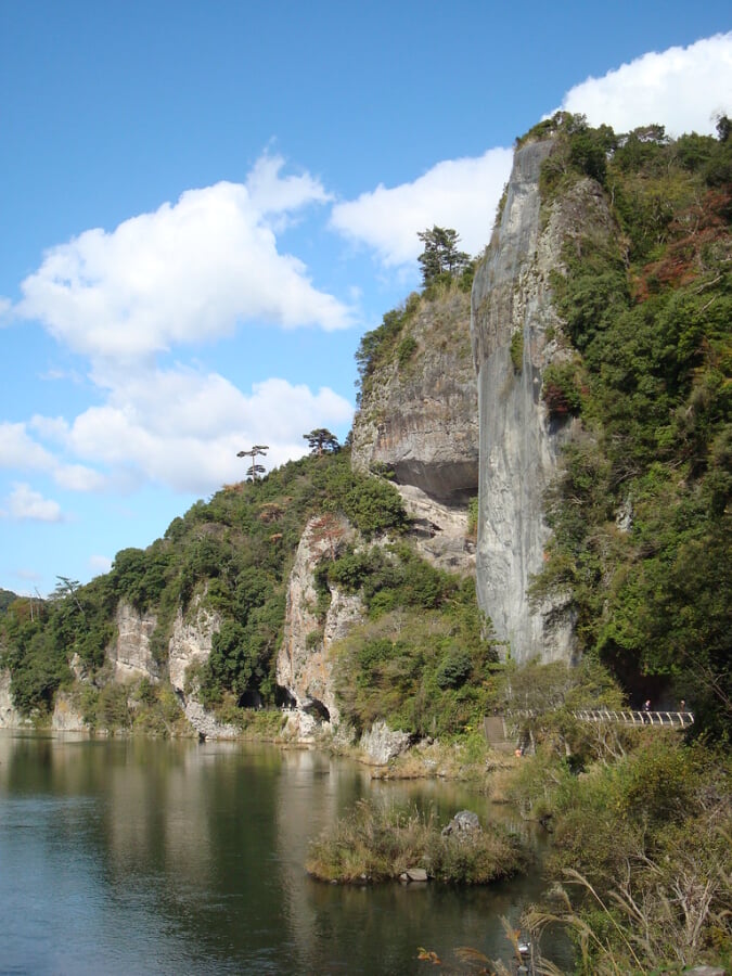 競秀峰の写真 ©alberth2(CC BY-SA 2.0)