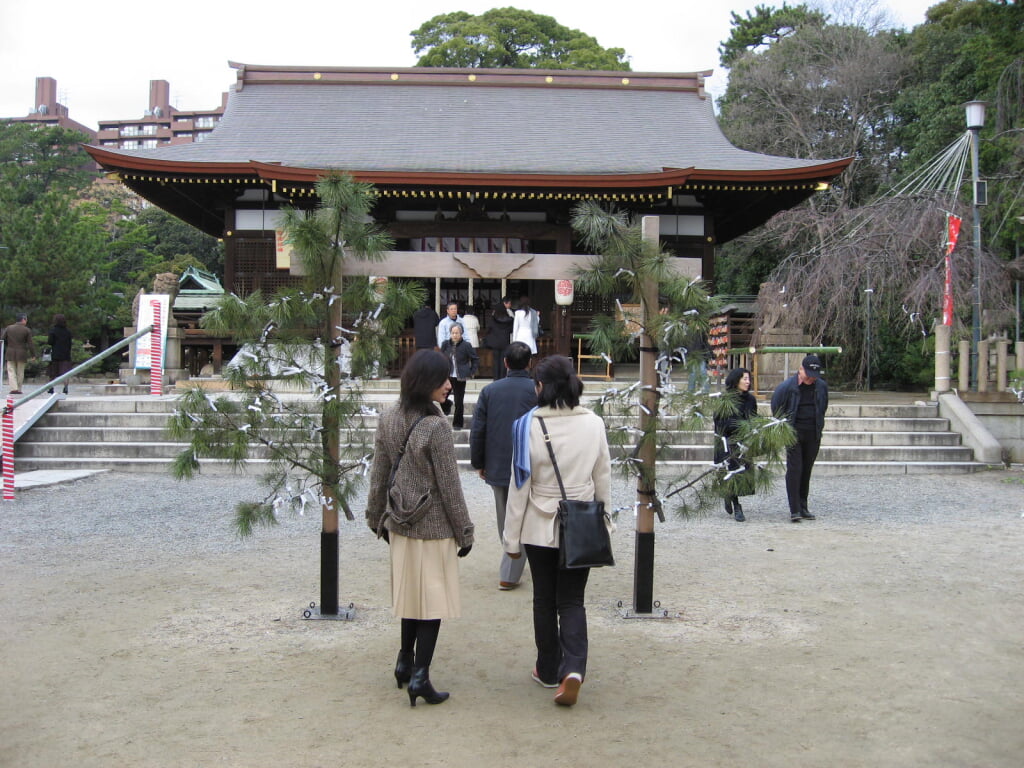 弓弦羽神社の写真 ©Opponent(CC BY-SA 2.0)