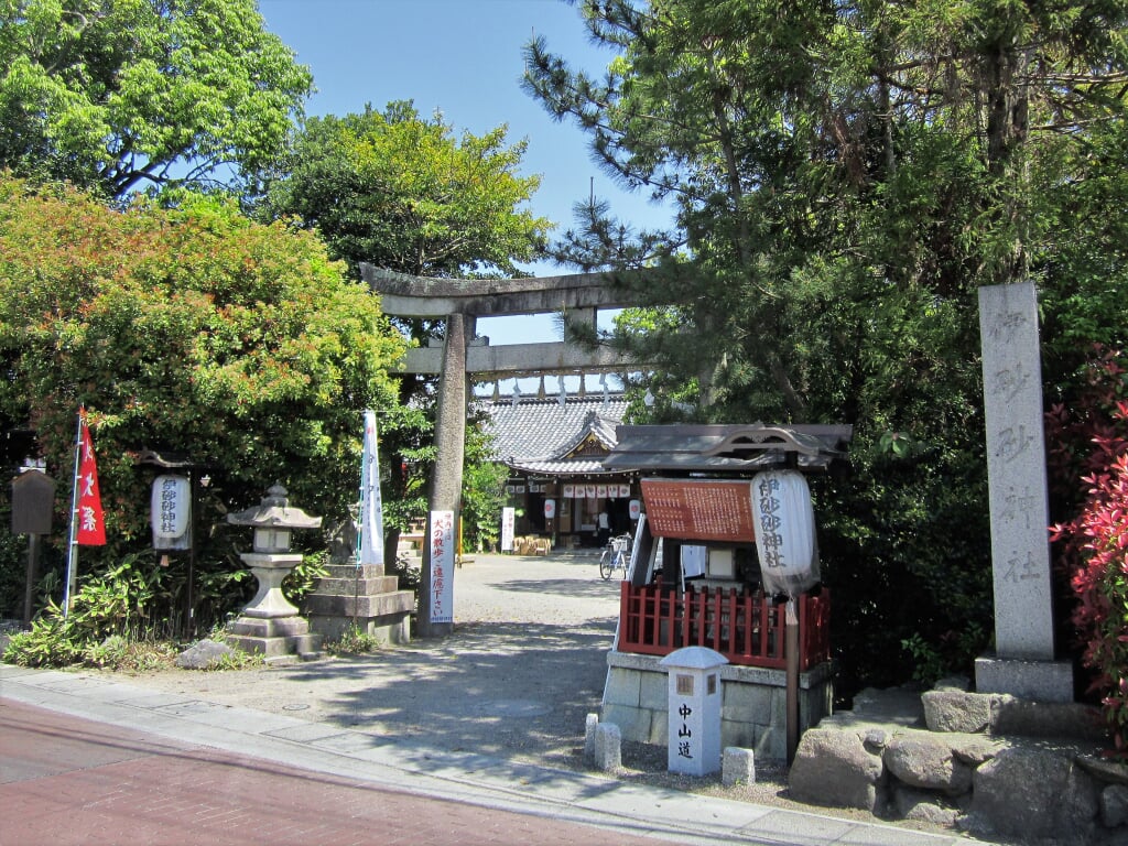 伊砂砂神社の写真 ©Suikotei(CC BY-SA 4.0)