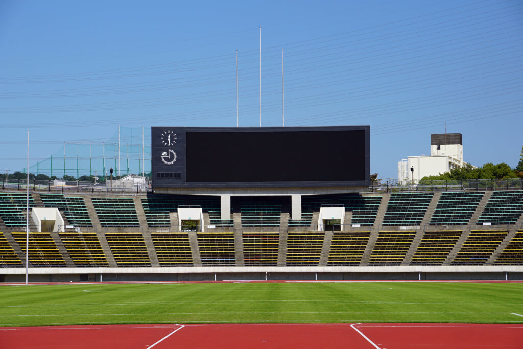 神戸総合運動公園ユニバー記念競技場の写真 ©663highland(CC-BY-SA-3.0)