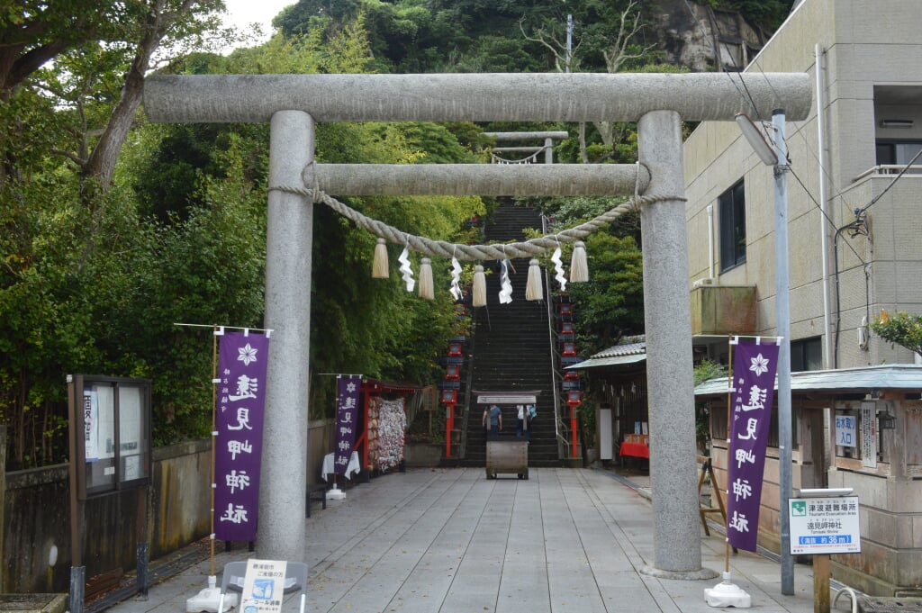 遠見岬神社の写真 ©Asturio(CC BY-SA 4.0)