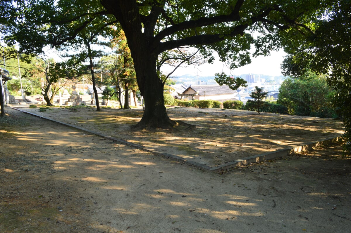 宮の前廃寺跡の写真 ©Saigen(CC0)