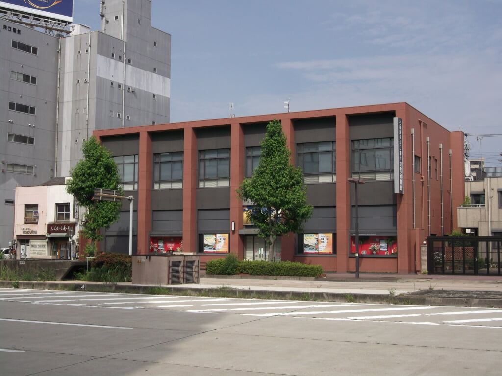 三菱UFJ銀行貨幣資料館の写真 ©円周率３パーセント(CC BY-SA 3.0)