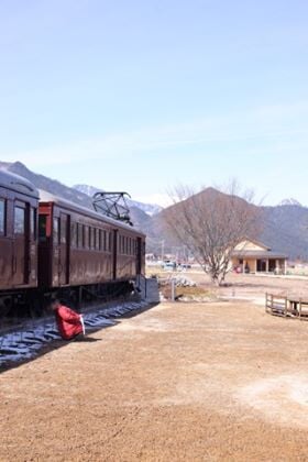 安曇野ちひろ公園の写真 ©Kzu06(CC BY-SA 4.0)