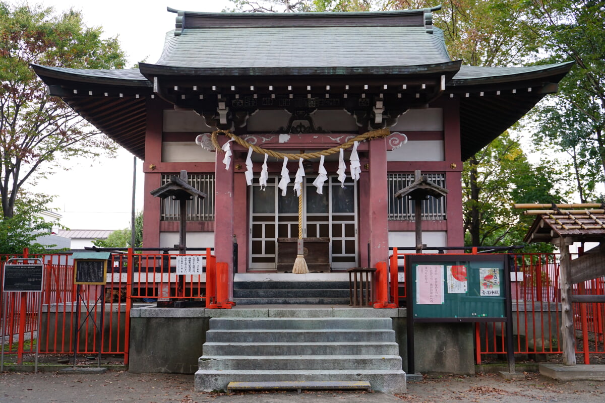 青渭神社の写真 ©Taisuke.Kasuya(CC BY-SA 4.0)