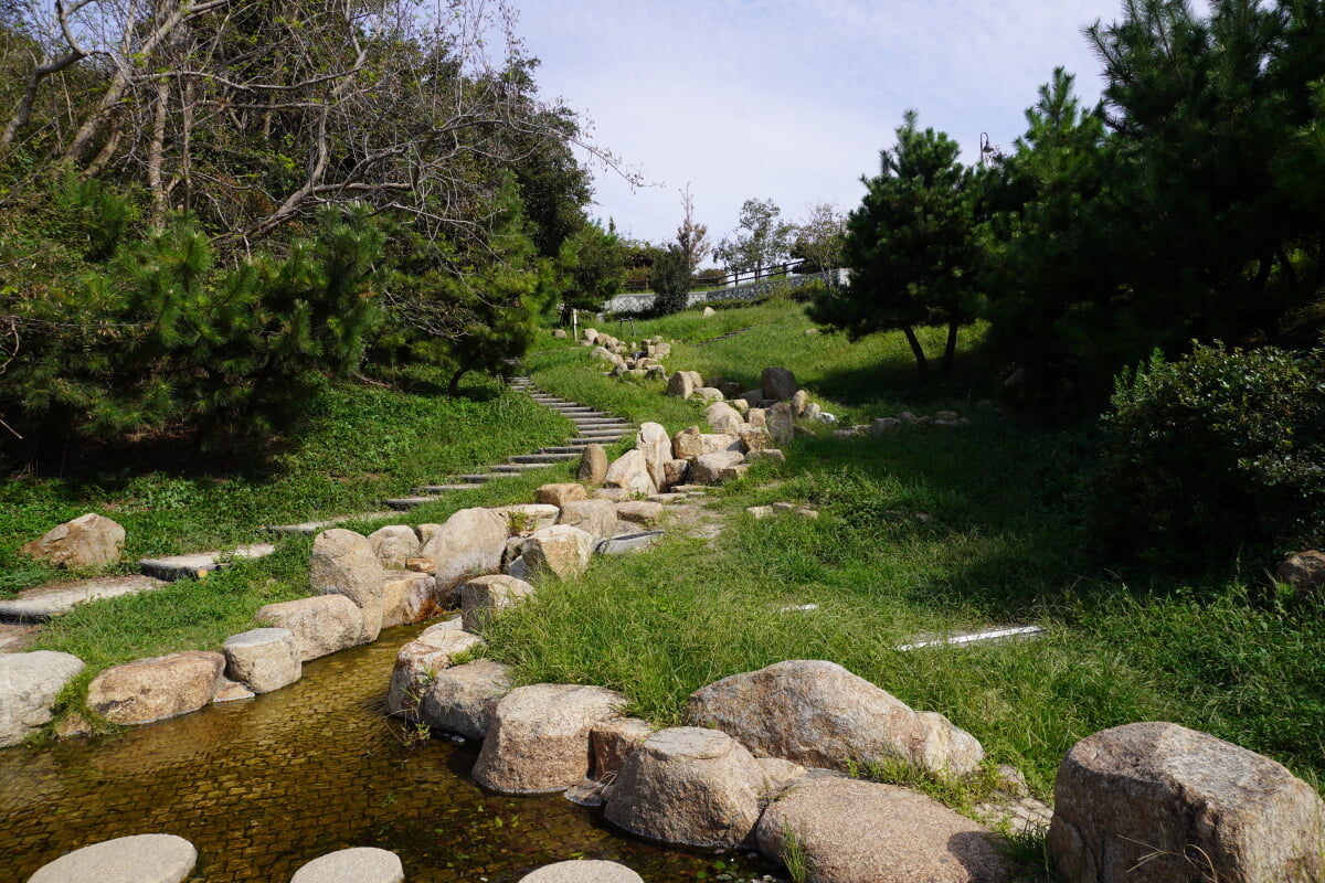 八木遺跡公園の写真 ©Akas1950(CC BY-SA 4.0)