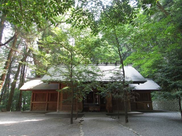 高千穂神社の写真 ©Muzinabear(CC BY-SA 3.0)