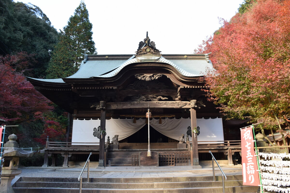 内々神社の写真 ©Bariston(CC BY-SA 4.0)