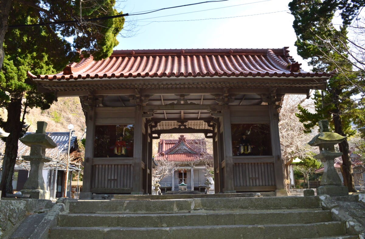 物忌奈命神社の写真 ©Saigen(CC0)