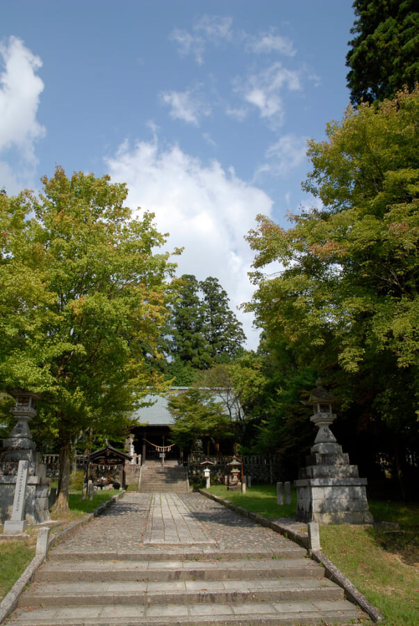 八王子神社の写真 ©BONGURI(CC BY-ND 2.0)