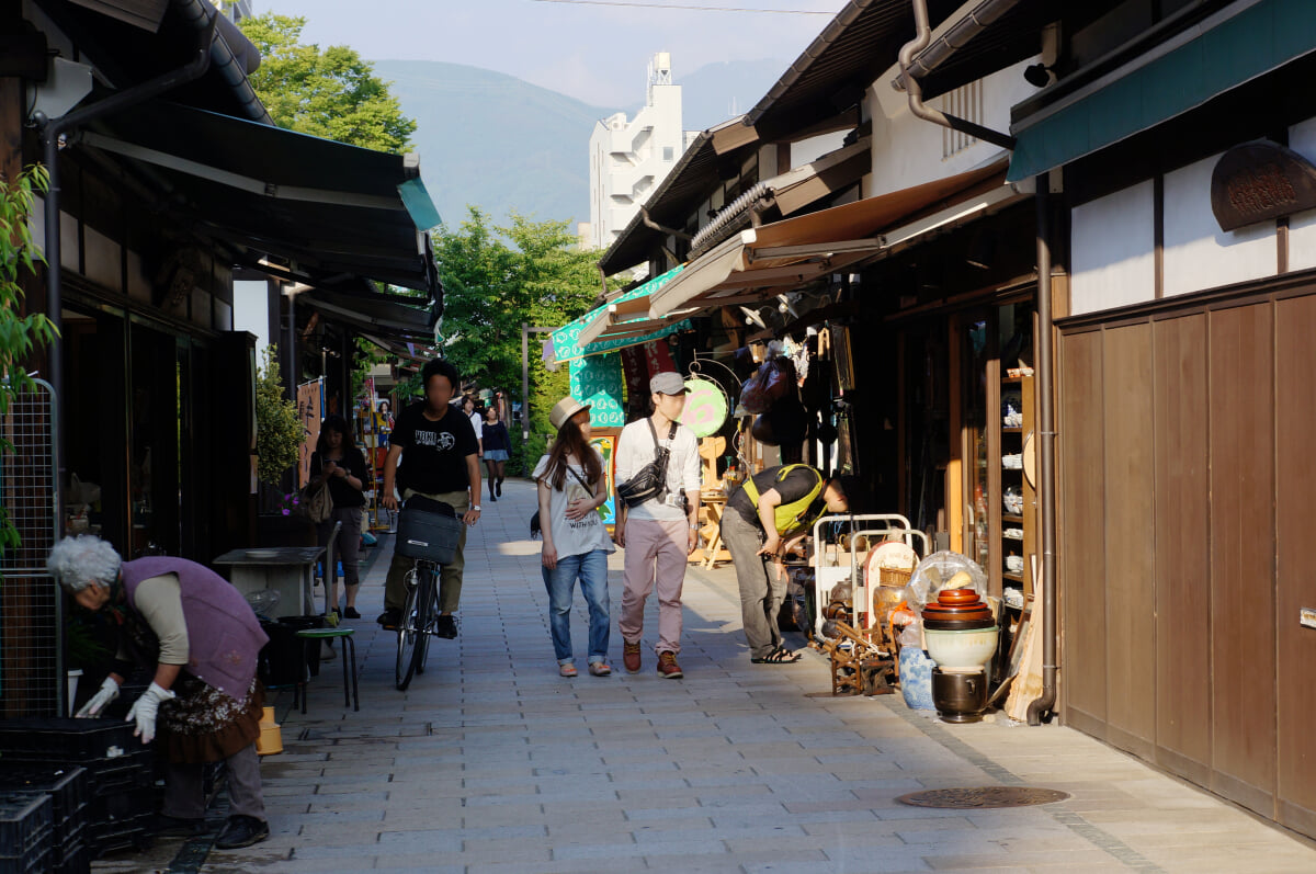 縄手通り商店街の写真 ©663highland(CC-BY-SA-3.0)