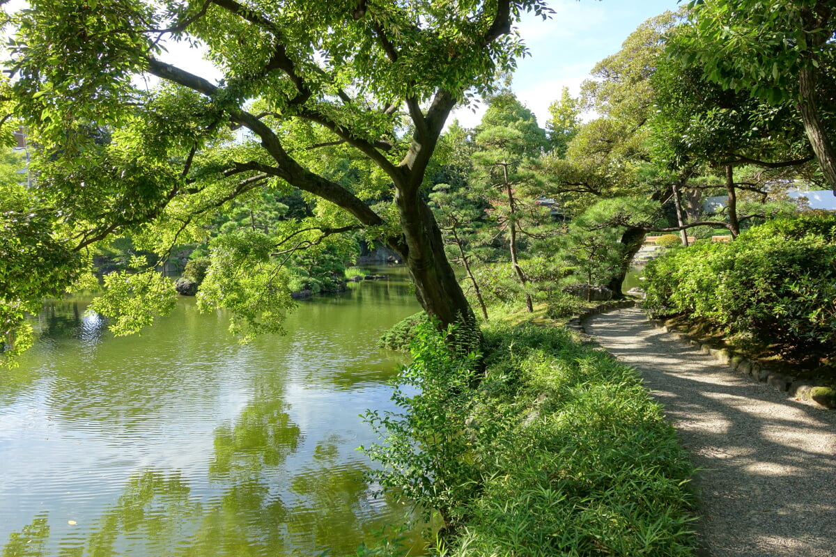 旧安田庭園の写真 ©Daderot(CC0)