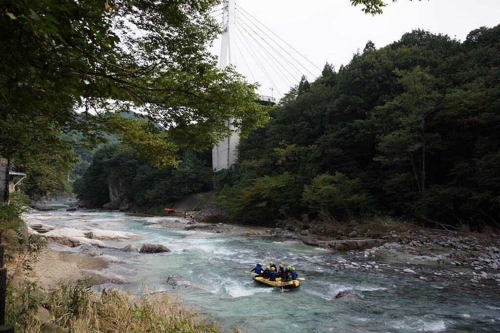 諏訪峡の写真 ©Kentaro Ohno(CC BY 2.0)