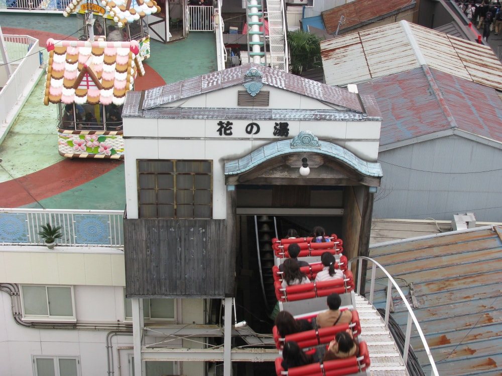 浅草花やしきの写真 ©Aimaimyi(CC BY-SA 3.0)