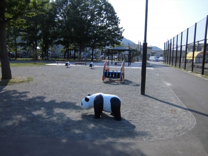 藻岩下公園の写真 出典:札幌市建設局 みどりの推進部 みどりの推進課