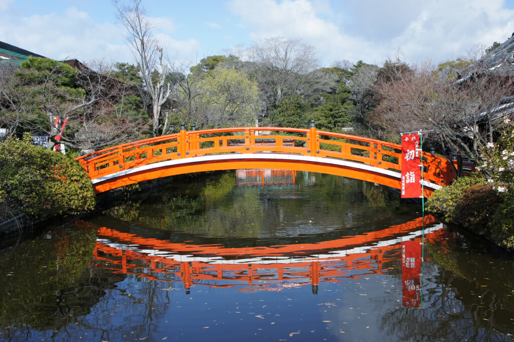 神泉苑 平八の写真 ©663highland(CC-BY-SA-3.0)