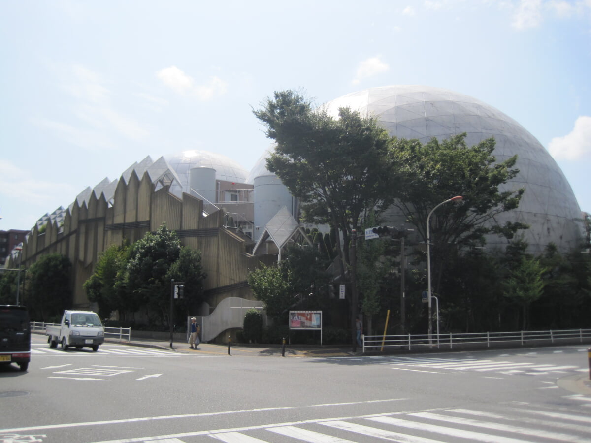 湘南台文化センター(こども館・市民シアター)の写真 ©alonfloc(CC BY 3.0)