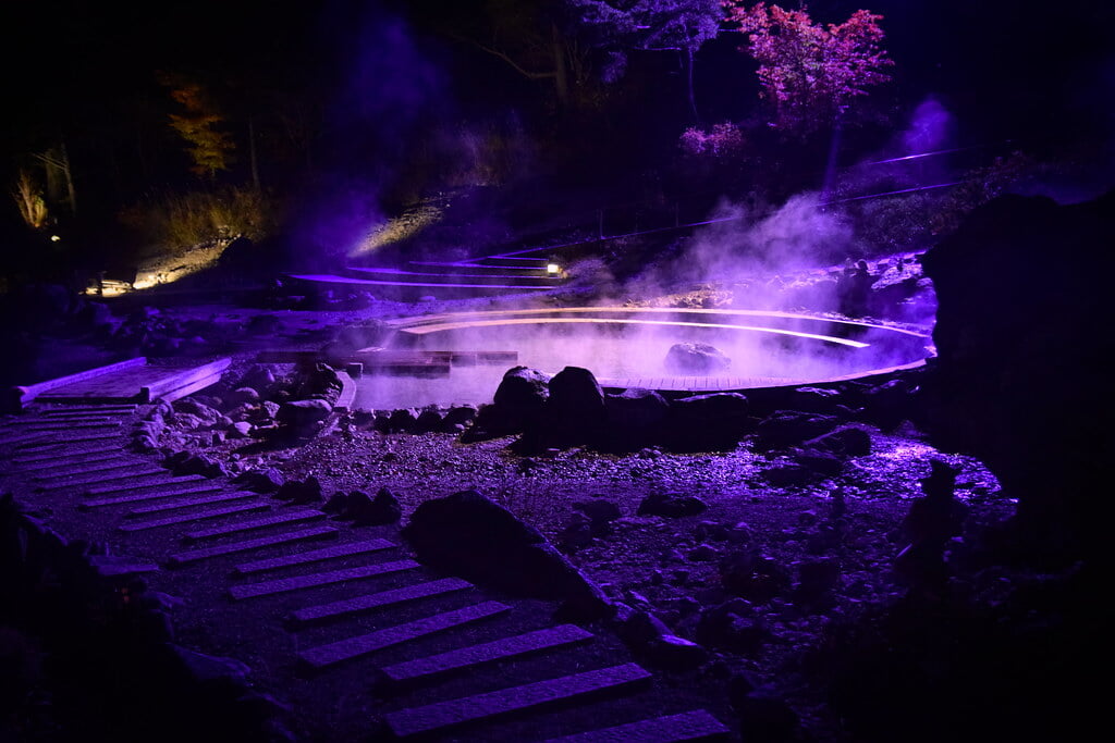 西の河原公園の写真 ©雷太(CC BY 2.0)