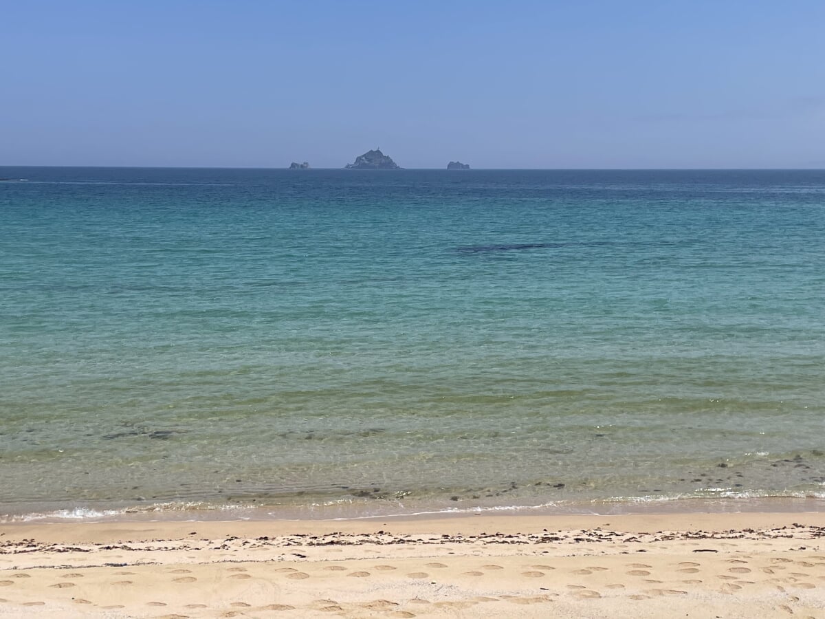 大浜海水浴場の写真 ©Shikizo(CC BY-SA 4.0)