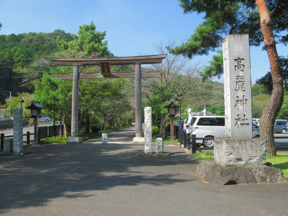 高麗神社の写真 ©京浜にけ(CC BY-SA 3.0)