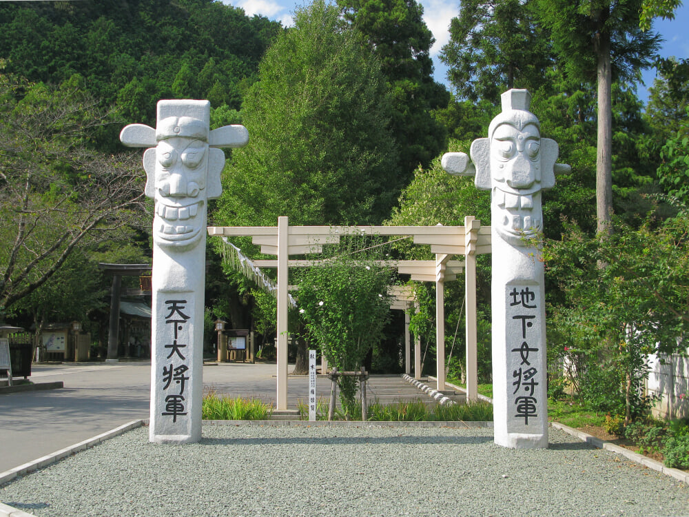 高麗神社の写真 ©京浜にけ(CC BY-SA 3.0)