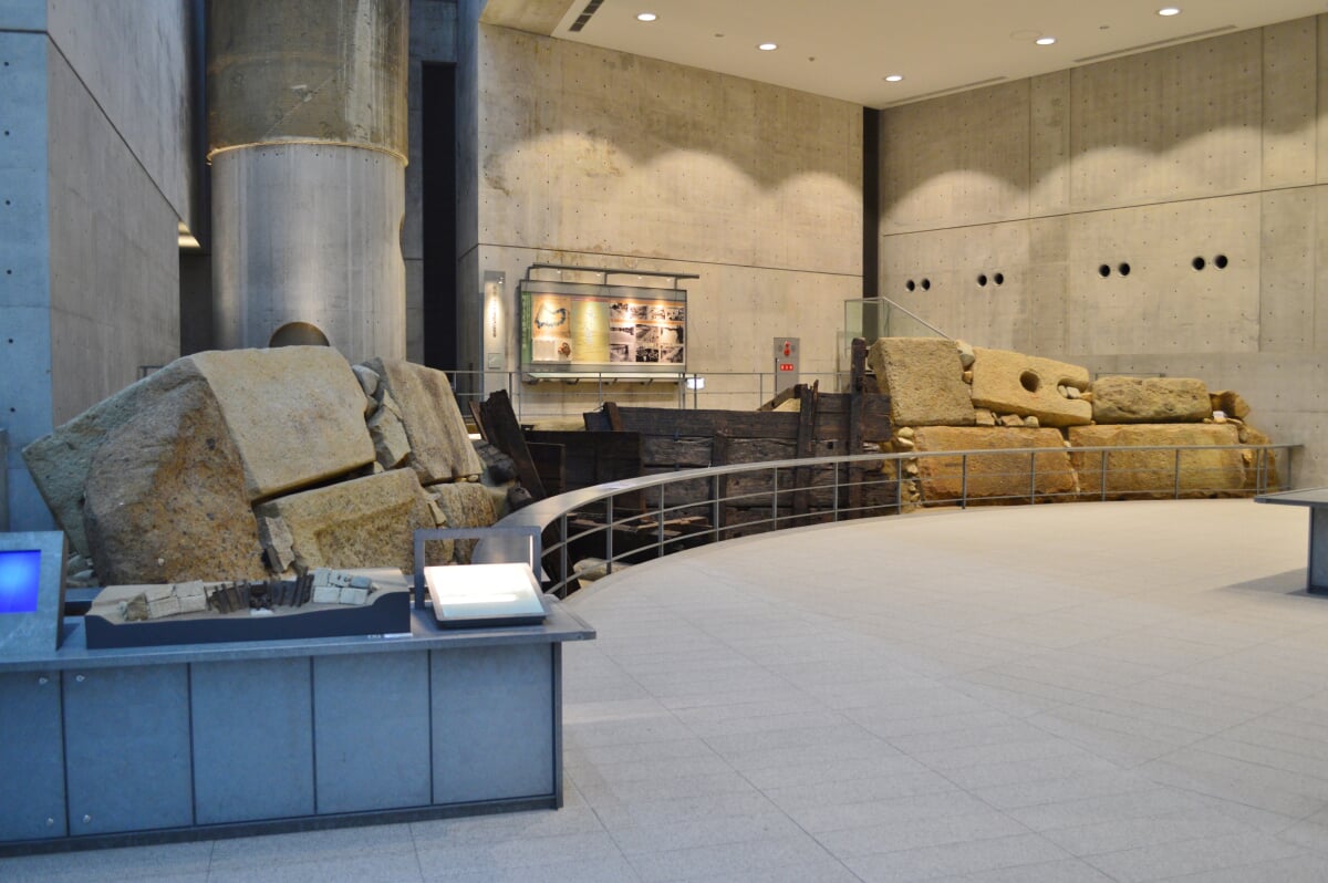 大阪府立狭山池博物館の写真 ©Saigen Jiro(Public domain)