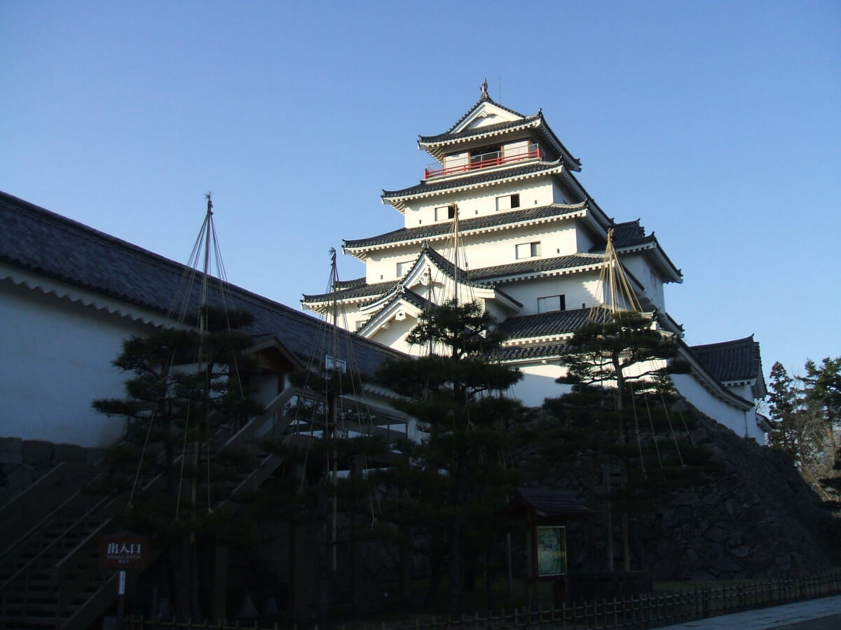 会津鶴ヶ城・鶴ヶ城城址公園の写真 ©Breakover(CC BY-SA 3.0)