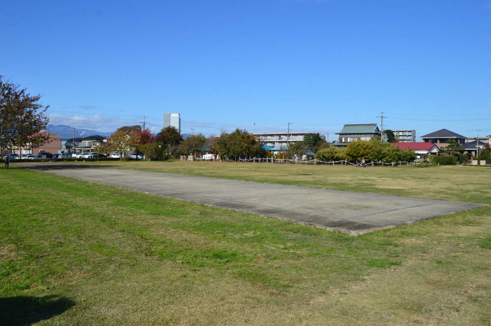 相模国分寺跡の写真 ©Saigen(CC0)