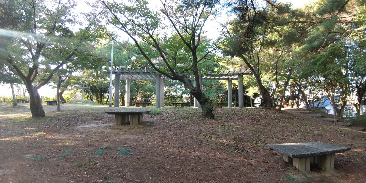 紅葉山公園の写真 ©Hirho(CC BY-SA 4.0)