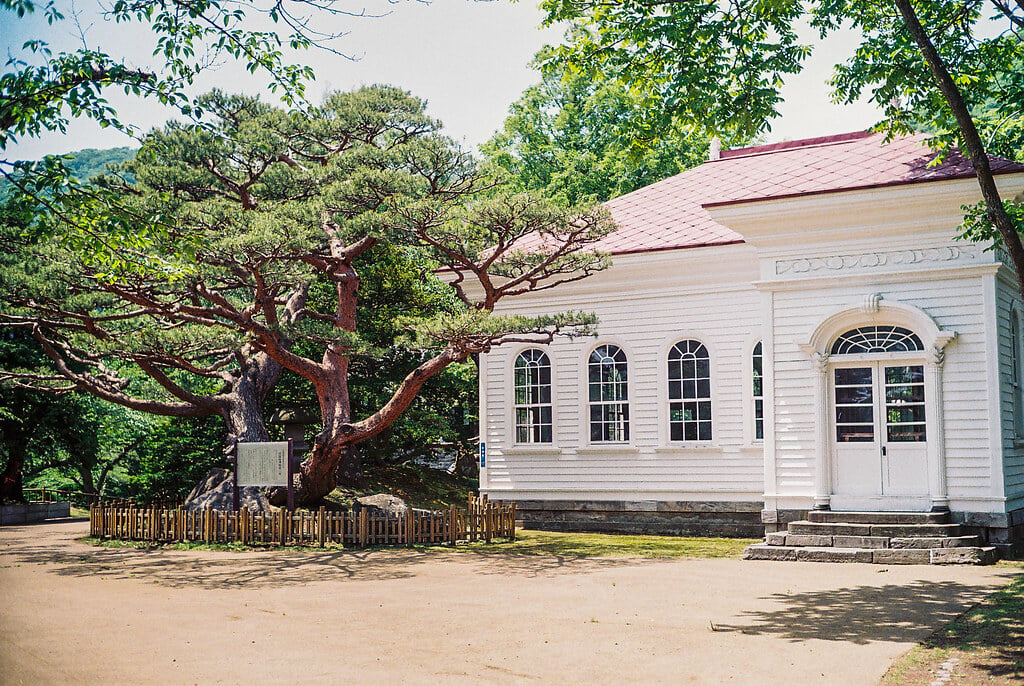 函館公園の写真 ©sabamiso(CC BY 2.0)