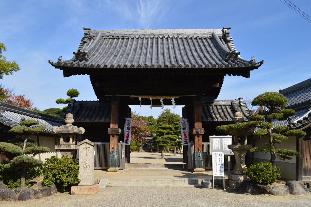 誉田八幡宮の写真 ©Saigen(CC0)