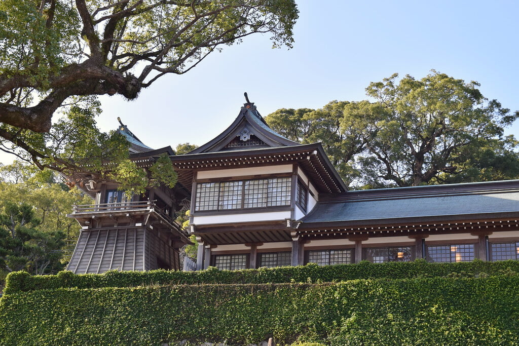 諏訪神社の写真 ©雷太(CC BY 2.0)