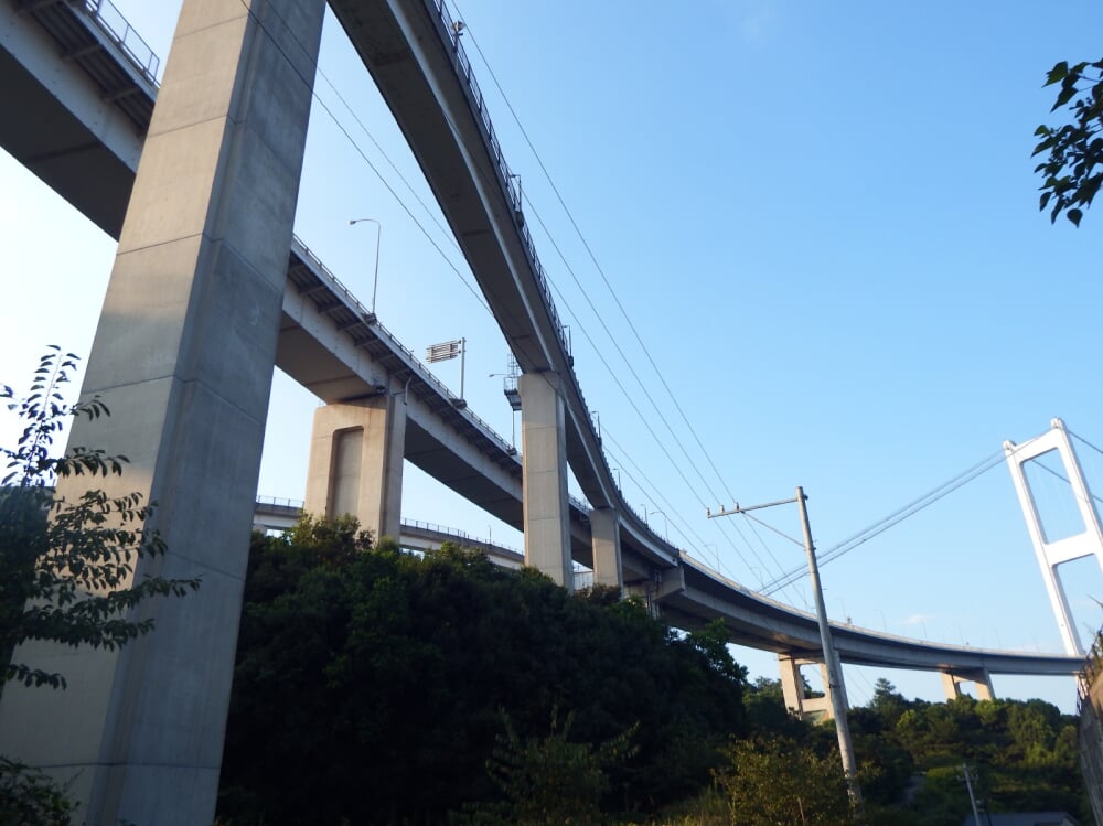 来島海峡大橋の写真 ©Dokudami(CC BY-SA 4.0)