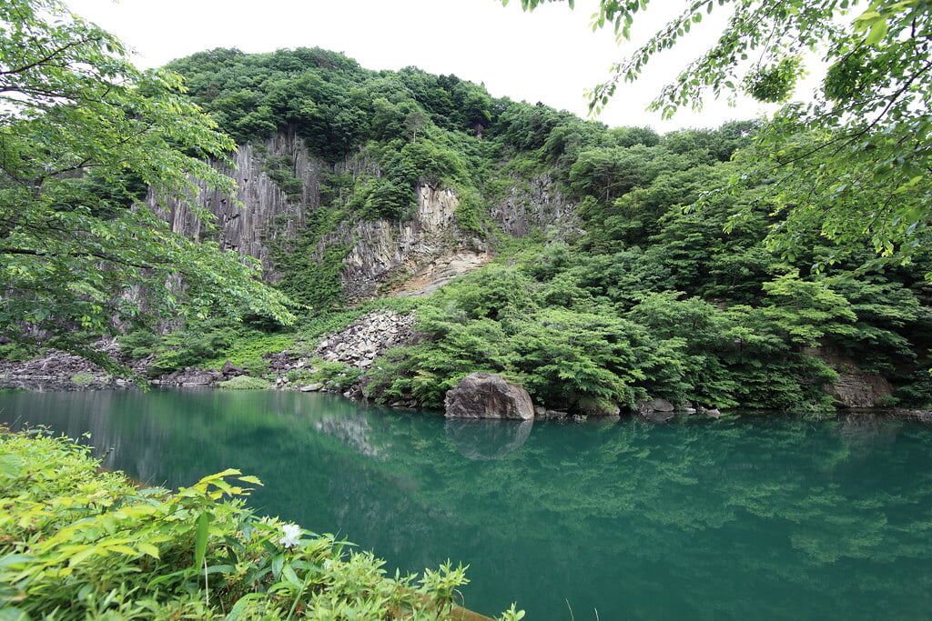 材木岩公園の写真 ©TANAKA Juuyoh (田中十洋)(CC BY 2.0)