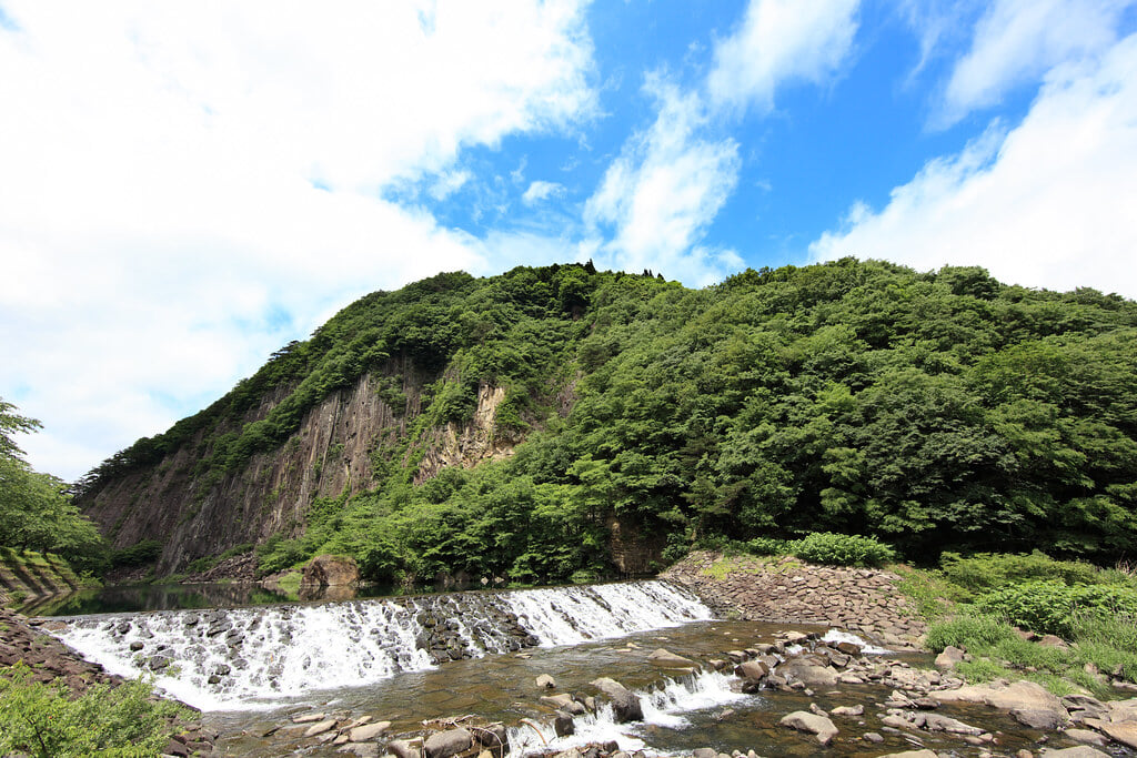 材木岩公園の写真 ©TANAKA Juuyoh (田中十洋)(CC BY 2.0)