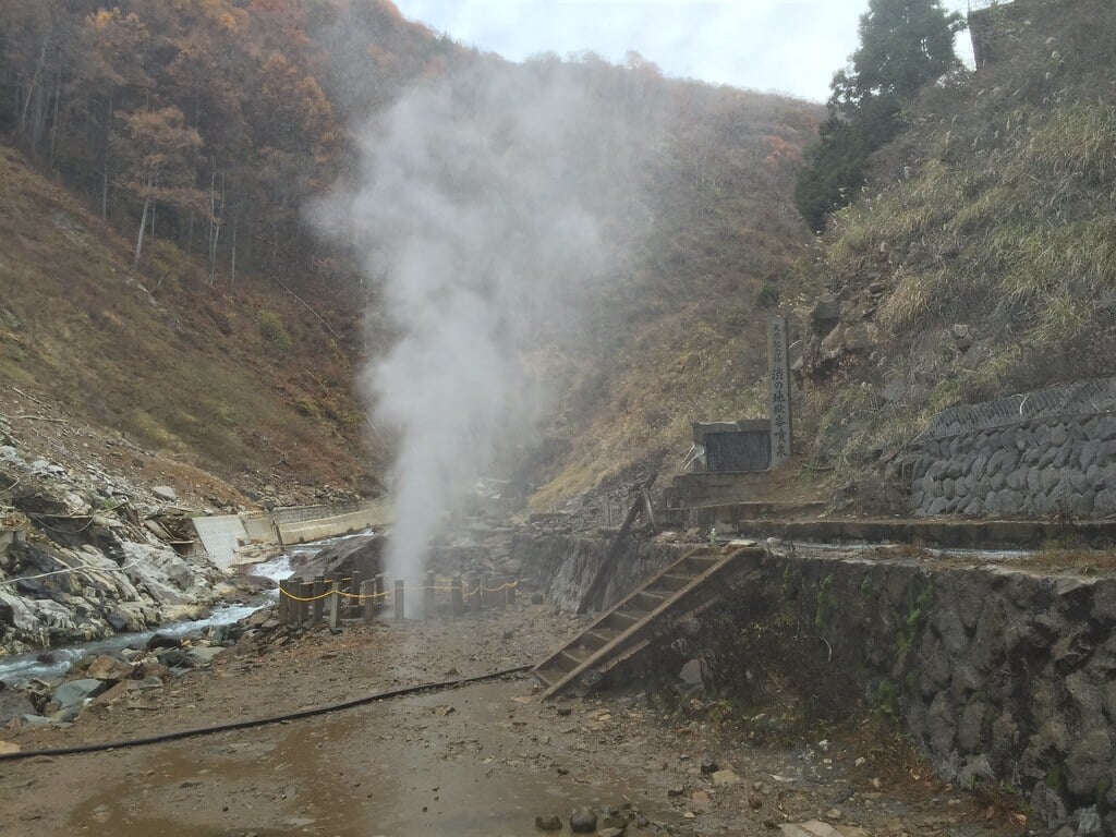 地獄谷温泉後楽館の写真 ©bryan...(CC BY-SA 2.0)