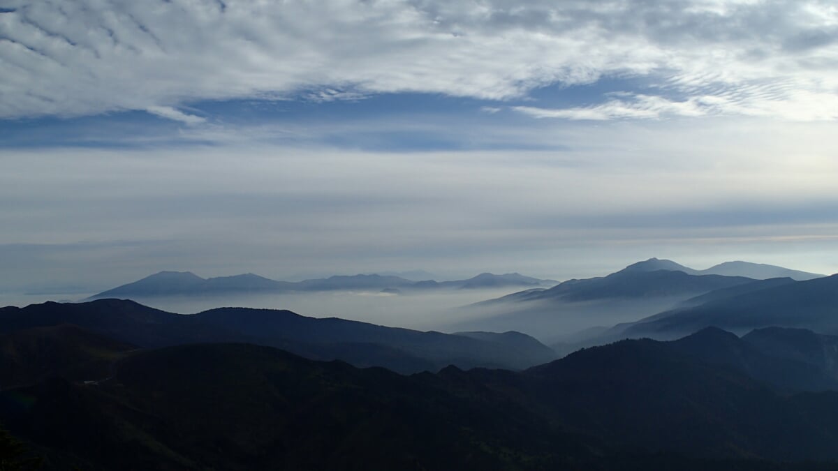 横手山山頂展望台の写真 