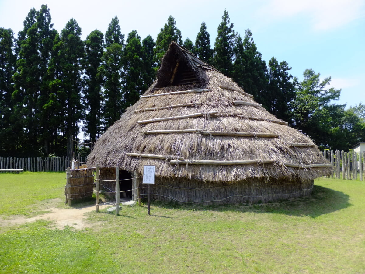 御所野総合公園の写真 ©掬茶(CC BY-SA 3.0)