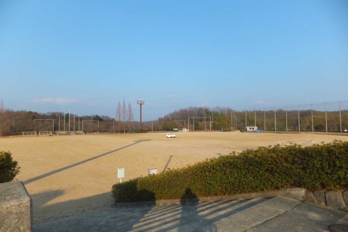 吉川総合公園の写真 ©Mti(CC BY-SA 3.0)